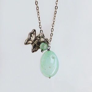 🔥4/$20Vintage Aqua blue stone & butterfly pendant